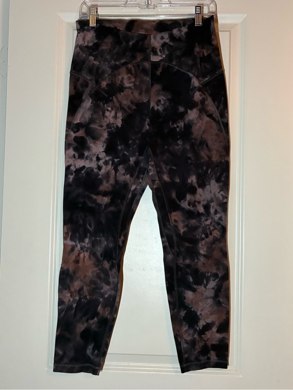 Lululemon Unlimit High-Rise Tight 25" *Keyhole Diamond Dye Graphite Grey Pink… - Picture 5 of 8